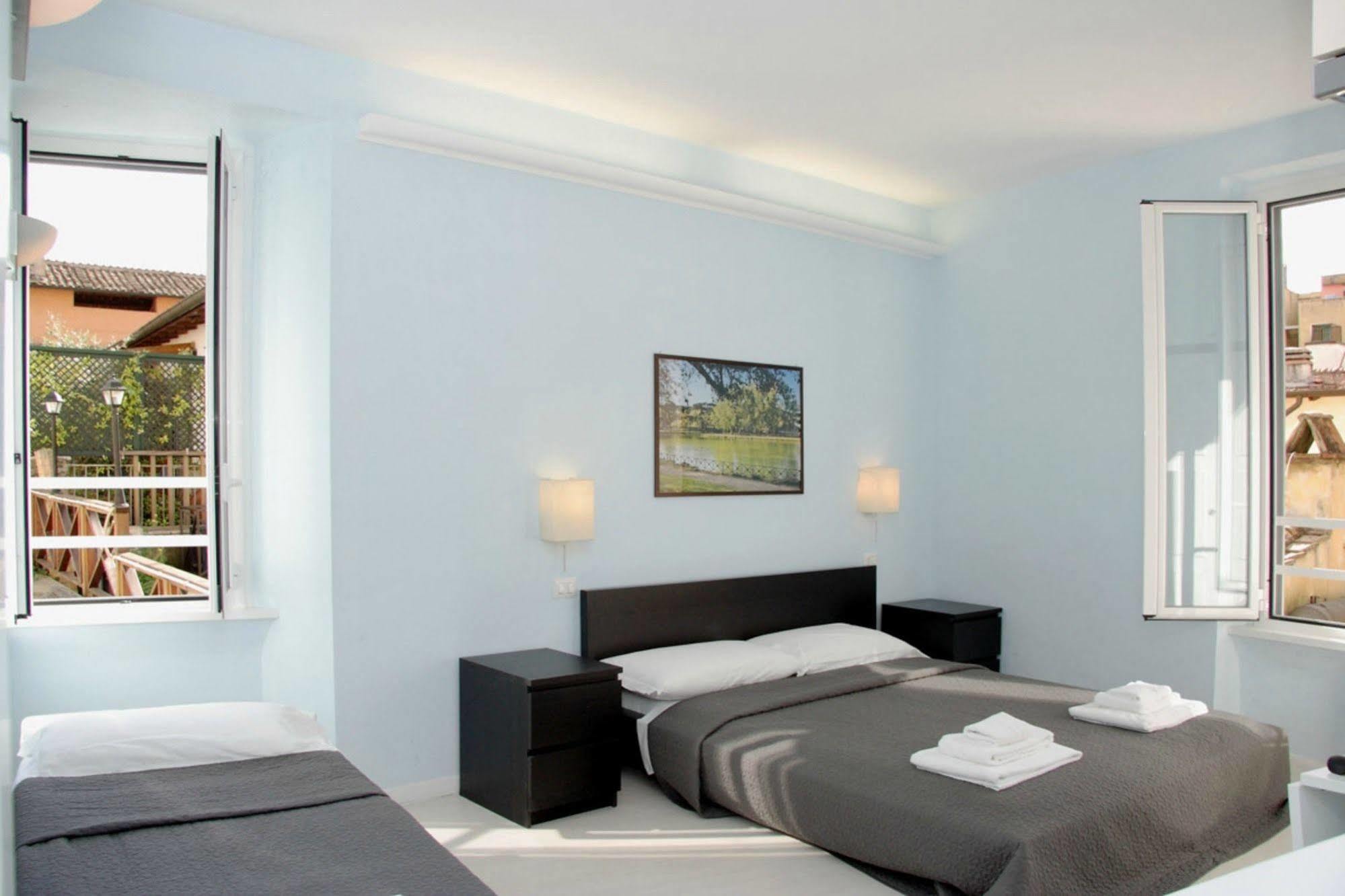 Daplace - Hqh Colosseo 2* Roma
